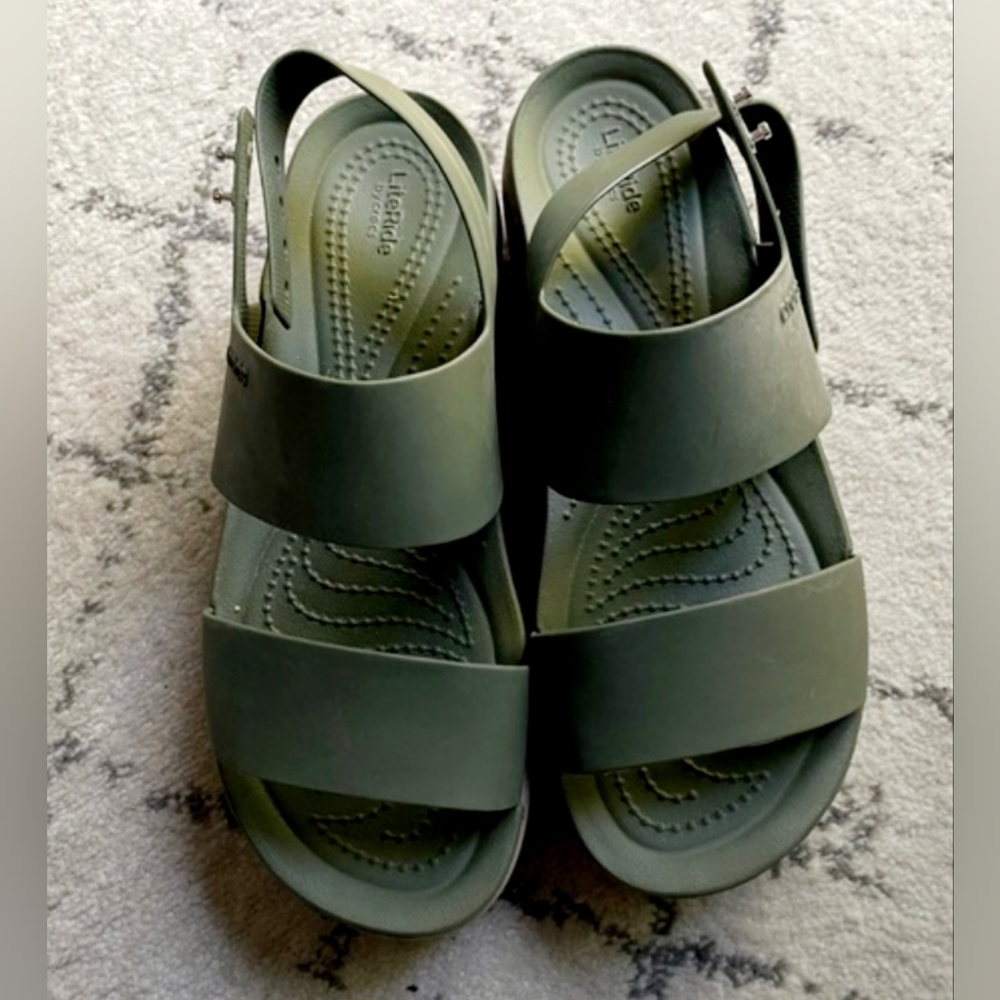 Crocs Brooklyn Women's Wedge Sandals